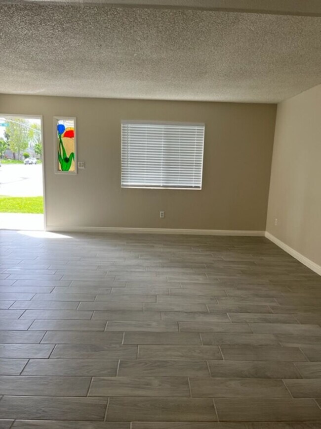 3524 Ashe Rd in Bakersfield, CA - Building Photo - Building Photo