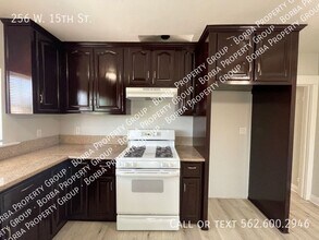 256 W 15th St in Los Angeles, CA - Building Photo - Building Photo