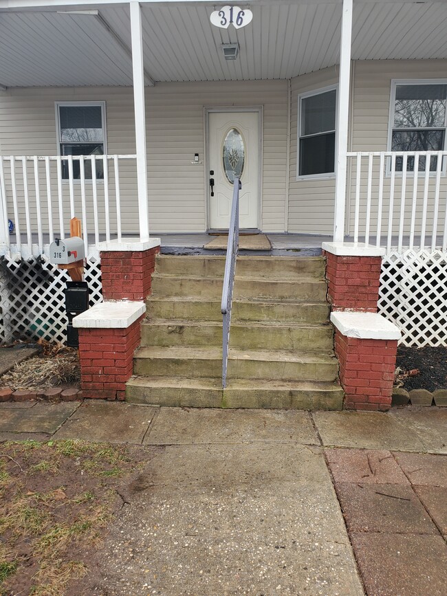 316 Chadwick Ave in Newark, NJ - Building Photo - Building Photo