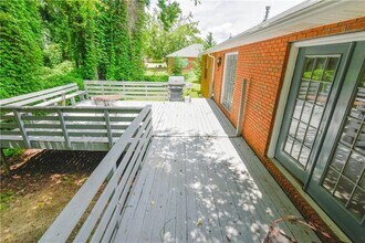 1990 Bluff Ct in Auburn, AL - Building Photo - Building Photo