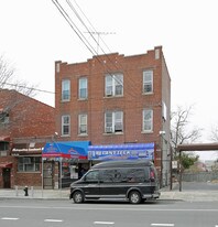 3673-3675 Bronxwood in Bronx, NY - Building Photo