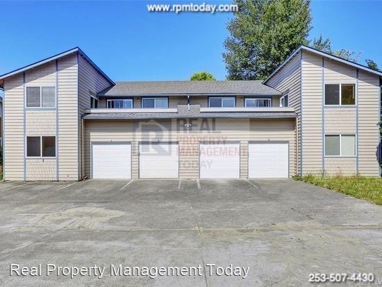 1605 Norpoint Way NE in Tacoma, WA - Building Photo