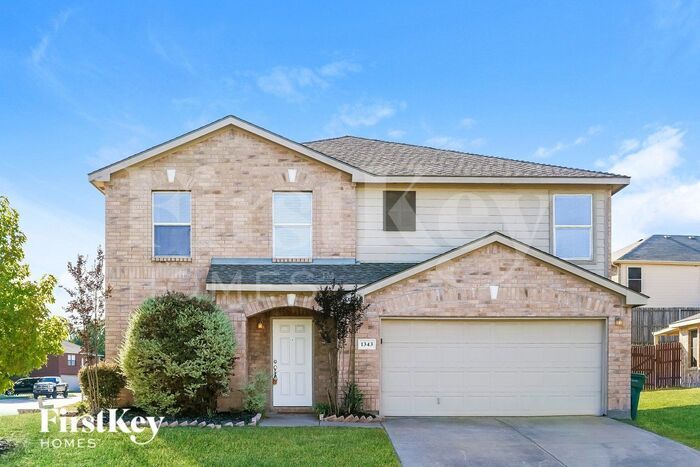 1343 Foster St in Cedar Hill, TX - Building Photo