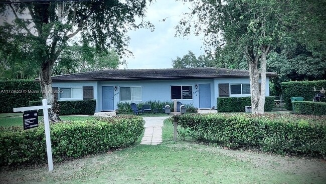 property at 5495 SW 80th St