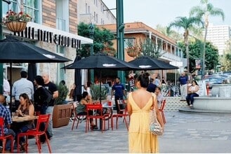 Vici Luxury Rentals - Little Italy in San Diego, CA - Foto de edificio - Building Photo