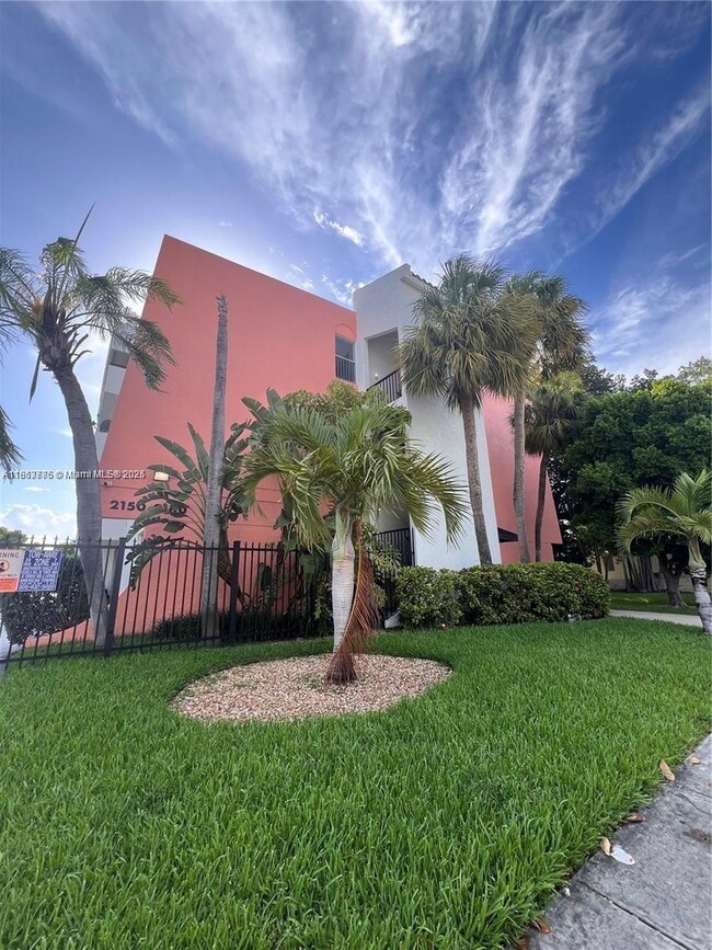 2150 SW 16th Ave in Miami, FL - Building Photo - Building Photo