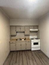 411 E Beech St in Tecumseh, OK - Building Photo - Building Photo