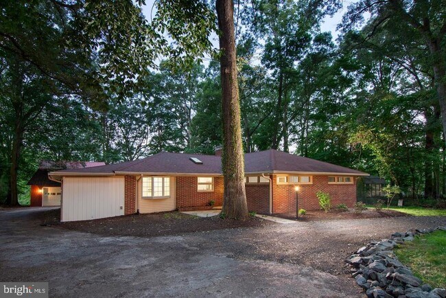 24431 Beaver Dam Dr in Seaford, DE - Building Photo - Building Photo