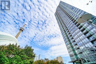 5 Mariner Terrace in Toronto, ON - Building Photo - Building Photo