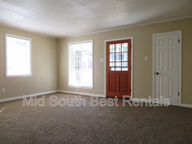 1048 University St in Memphis, TN - Building Photo - Building Photo