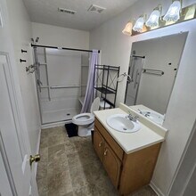 752 Racetrack Rd in Mcdonough, GA - Building Photo - Building Photo