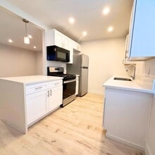 2233 Grand Ave in San Diego, CA - Building Photo - Building Photo