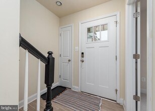 7038 Rackham Wy in Elkridge, MD - Building Photo - Building Photo