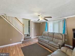 18 Ivy Oak Ct in Gaithersburg, MD - Building Photo - Building Photo