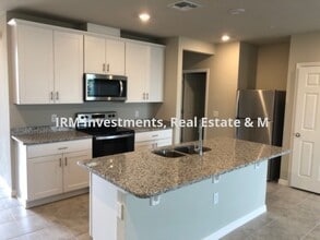 2578 Red Spruce Wy in Ocoee, FL - Building Photo - Building Photo