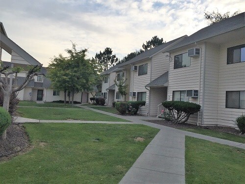 1314 North Ave in Sunnyside, WA - Building Photo - Building Photo