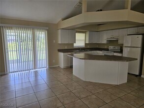 861 Chipley St E in Lehigh Acres, FL - Building Photo - Building Photo