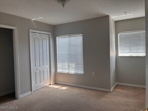 9430 Ivy Brook Run in Ft. Myers, FL - Building Photo - Building Photo