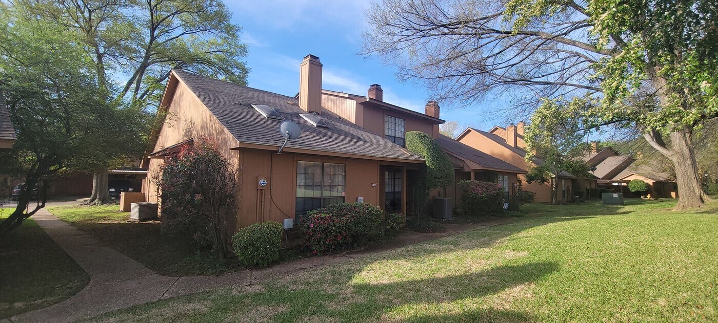 3460 Bayou Crossing Dr in Shreveport, LA - Building Photo
