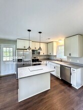 3794 Walnut Ridge Dr in Walkertown, NC - Building Photo - Building Photo