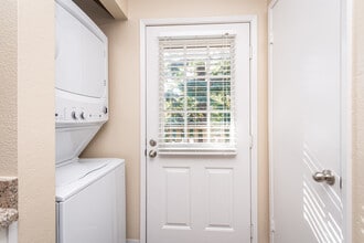 Tahoe at Fair Oaks Apartments in Fair Oaks, CA - Building Photo - Building Photo