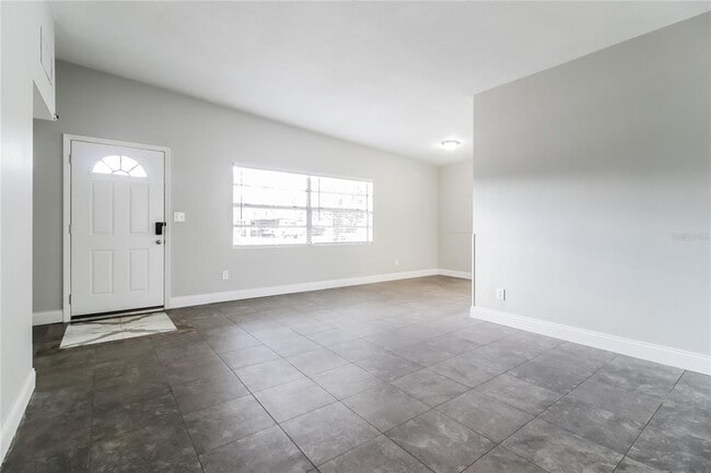 613 Morocco Ave in Orlando, FL - Building Photo - Building Photo