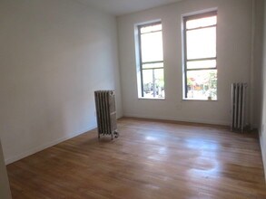 650 9th Ave-Unit -2-S in New York, NY - Building Photo - Building Photo
