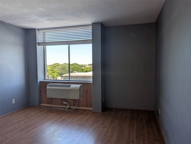 property at 7520 Hornwood Dr