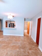 1050 Staghorn St in Wellington, FL - Building Photo - Building Photo
