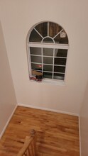 323 E Jersey St in Elizabeth, NJ - Building Photo - Building Photo