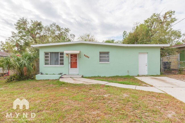 3913 E Chelsea St in Tampa, FL - Building Photo - Building Photo