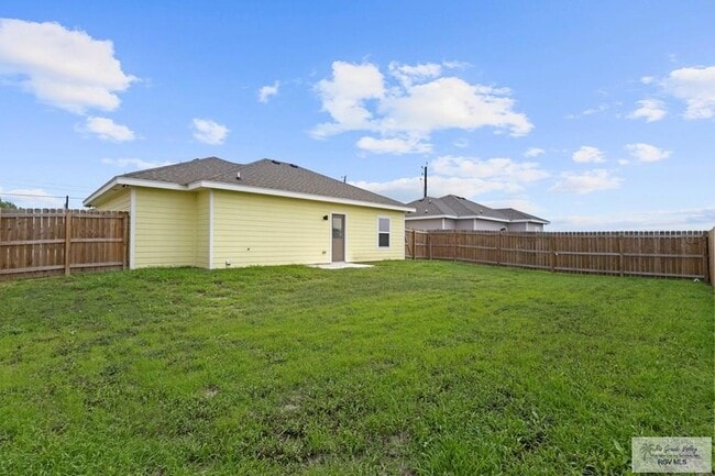 426 Arroyo Ln in La Feria, TX - Foto de edificio - Building Photo