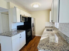 7024 Moderna Way in Orlando, FL - Building Photo - Building Photo