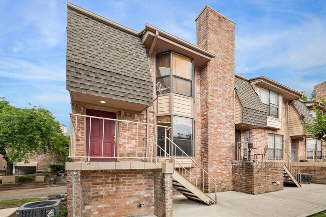 2211 Place Rebecca Ln in Houston, TX - Building Photo - Building Photo