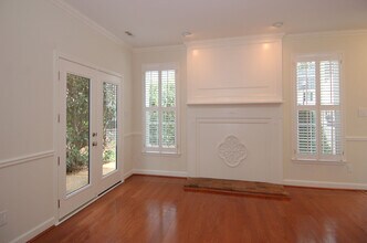 1651 Village Glenn Dr in Raleigh, NC - Building Photo - Building Photo