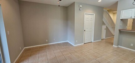 10032 Poppy Hill Dr in Ft. Myers, FL - Building Photo - Building Photo