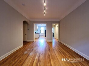 2321 N Rockwell St in Chicago, IL - Building Photo - Building Photo