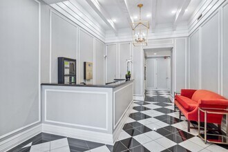 1255 N State Pky, Unit 9E in Chicago, IL - Building Photo - Building Photo