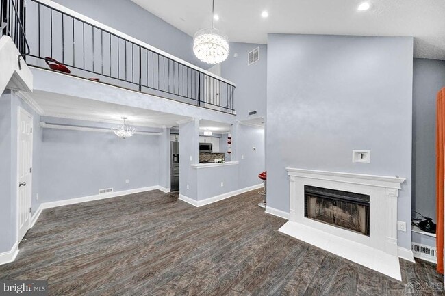 914 Aspen Dr in Plainsboro, NJ - Building Photo - Building Photo