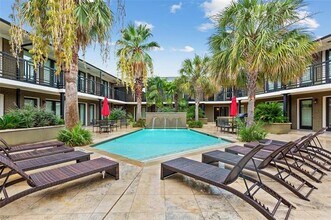 7770 Meadow Rd in Dallas, TX - Building Photo - Building Photo