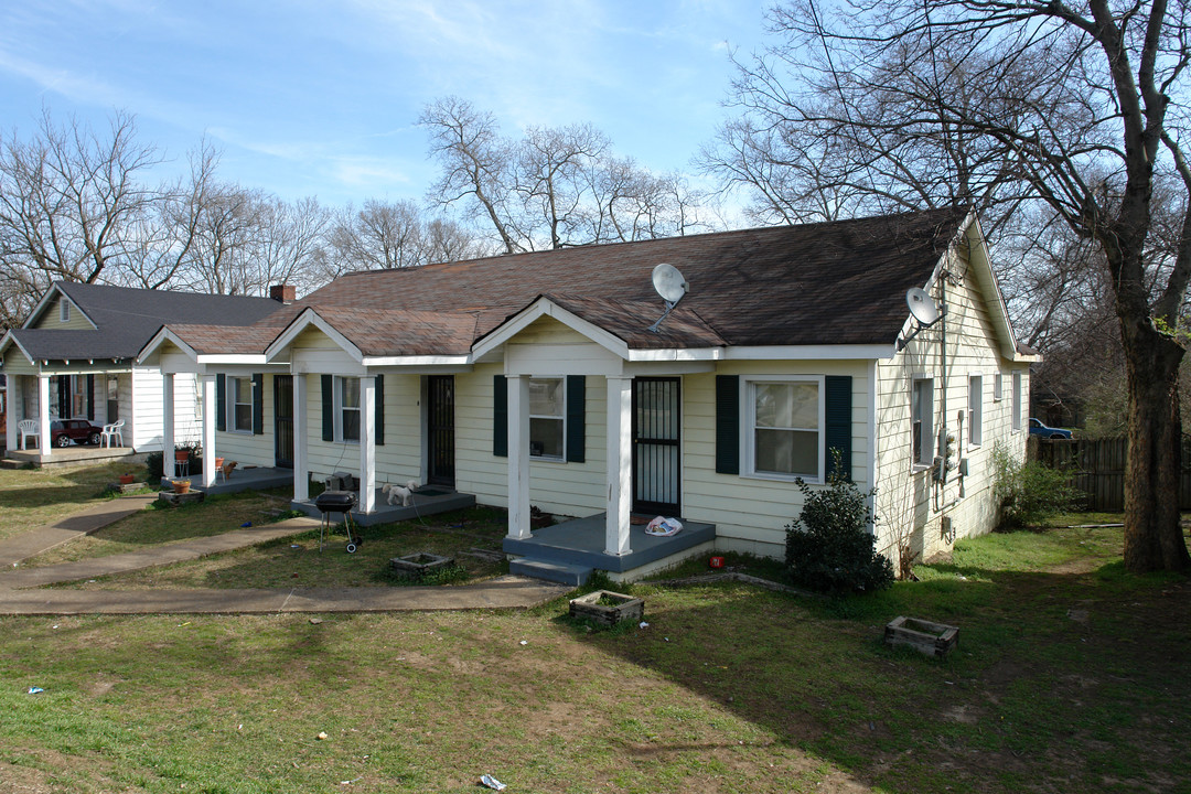 806 32nd Ave N in Nashville, TN - Building Photo