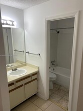 4581 W McNab Rd in Pompano Beach, FL - Building Photo - Building Photo