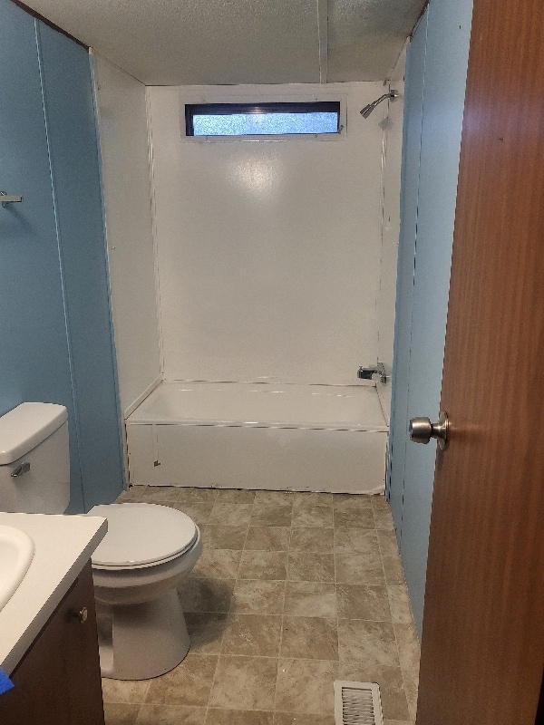 127 Vermont Rd in West Columbia, SC - Building Photo - Building Photo