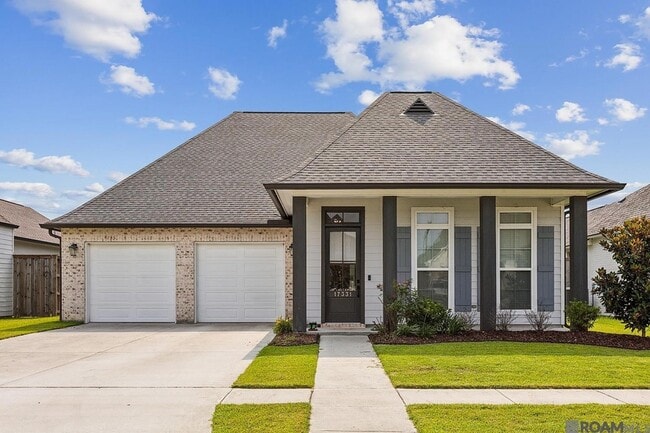 17331 Fox Glove Ave