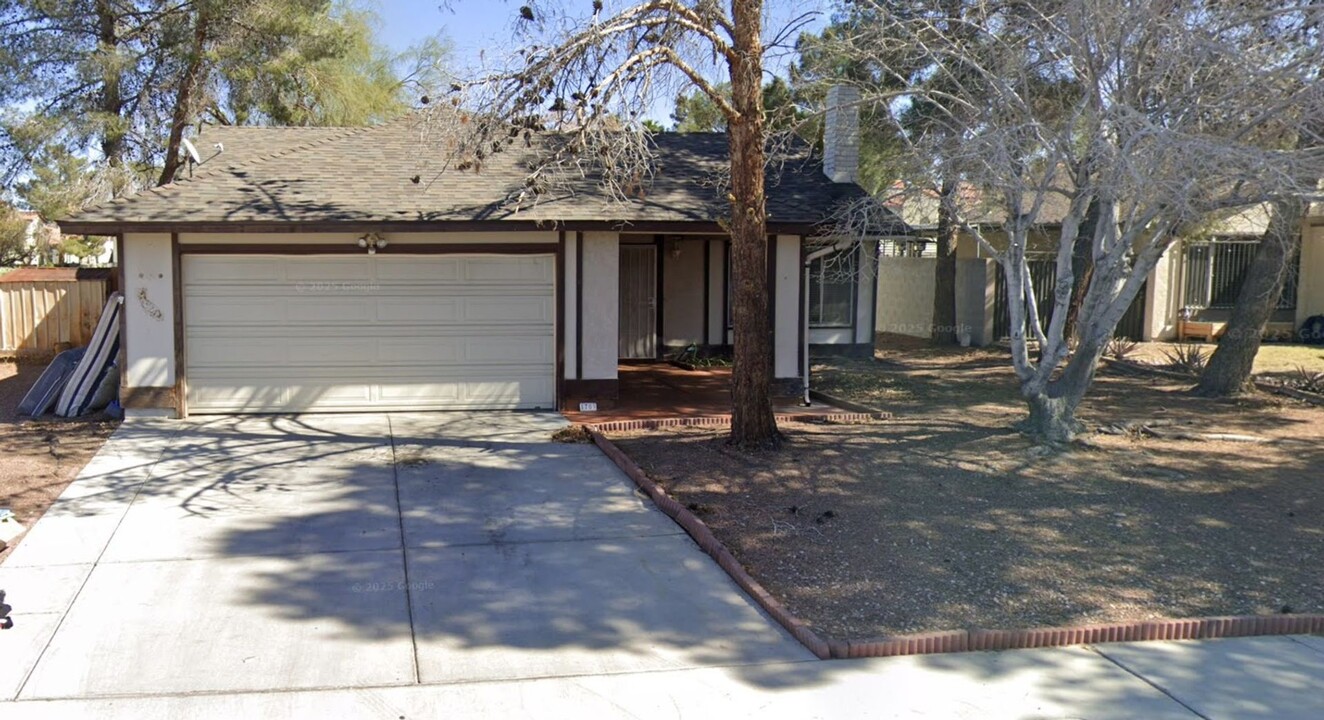 1709 Neptune Dr in Las Vegas, NV - Foto de edificio