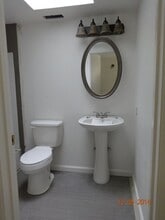 6912 Brookhaven Way in Citrus Heights, CA - Building Photo - Building Photo