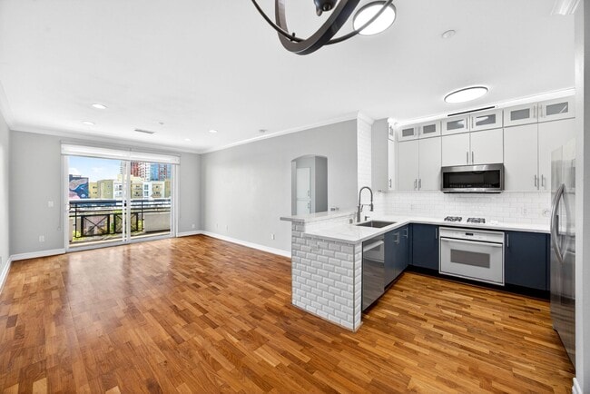 property at 550 Park Blvd