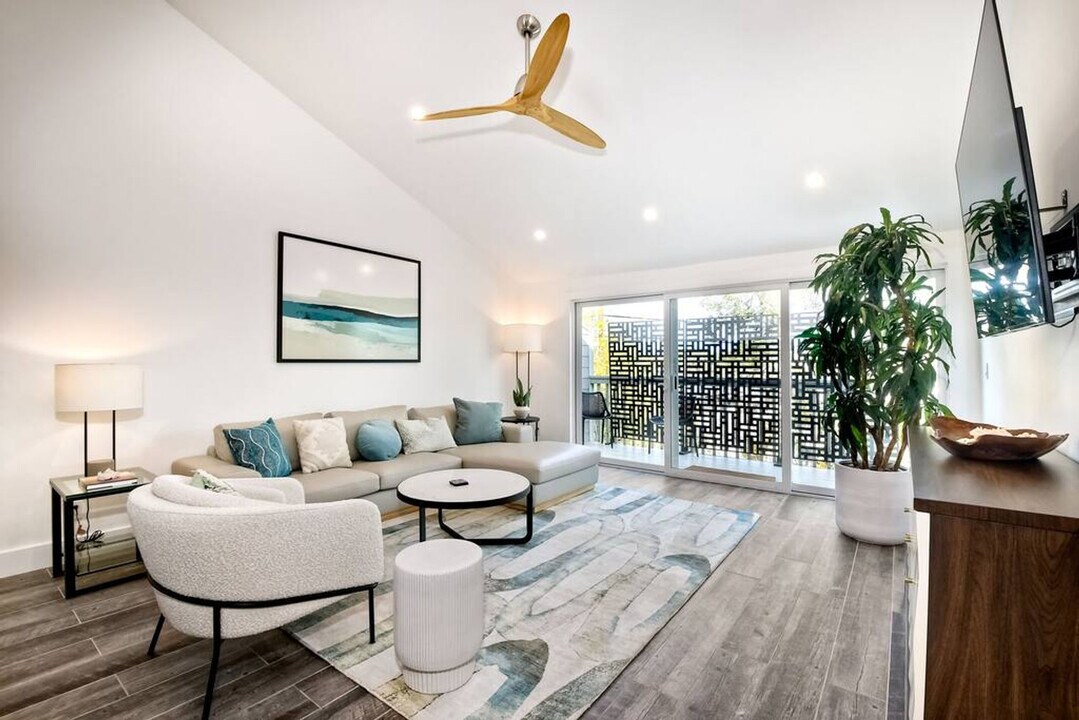 1823 Milbank Rd-Unit -ID1048648P in Encinitas, CA - Building Photo