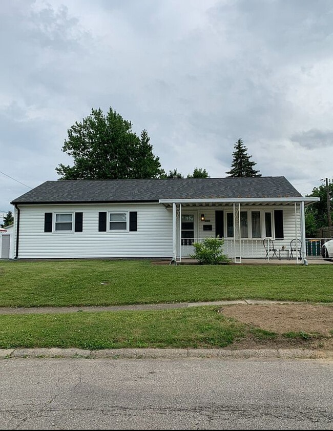 property at 2448 Bingham Ave