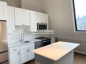 314 Marlborough St, Unit 7 in Boston, MA - Building Photo - Building Photo